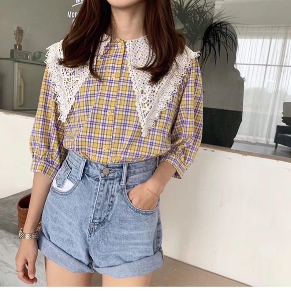 The Dot Blouse - Picture 1 of 2